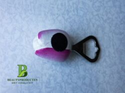 Houten Tulp met Flesopener roze ak Houten Tulp met Flesopener roze ak